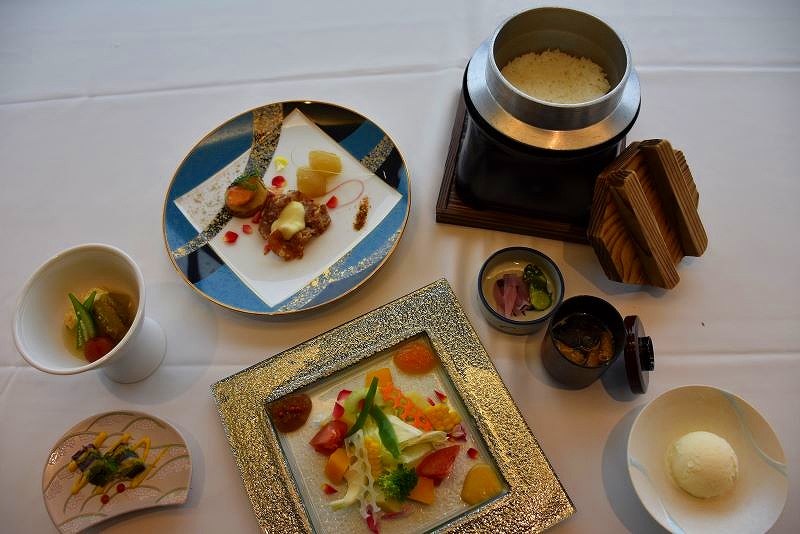 センチュリーロイヤルホテルの北乃路の和食ランチ「洞爺美菜膳」