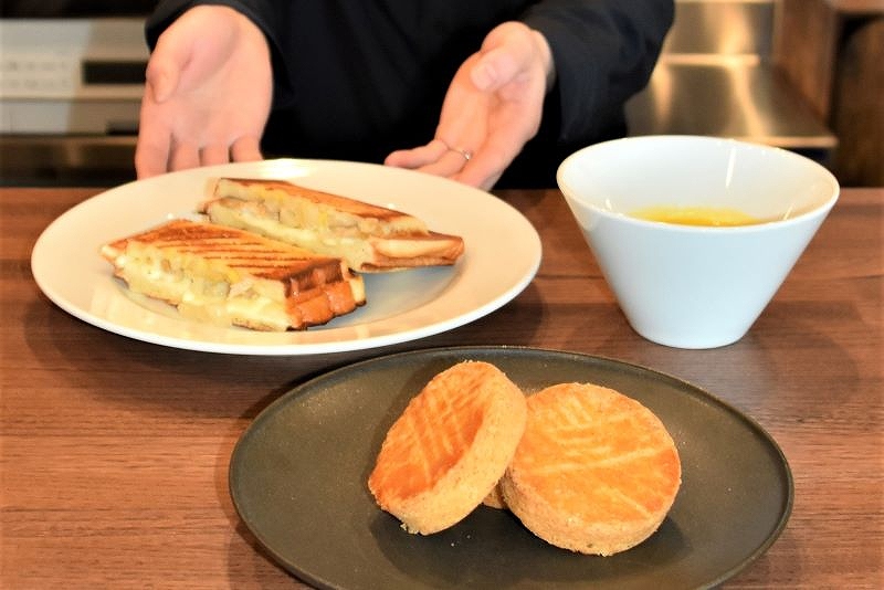 田口牧場が牛乳活用カフェ＊パスタやケーキ　全メニューで＊実習が縁　移住の真子さん　夢実現＊雄武