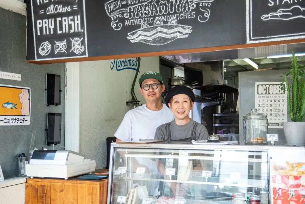 竹島悟史さんと紀子さんのセンスが光る店構え